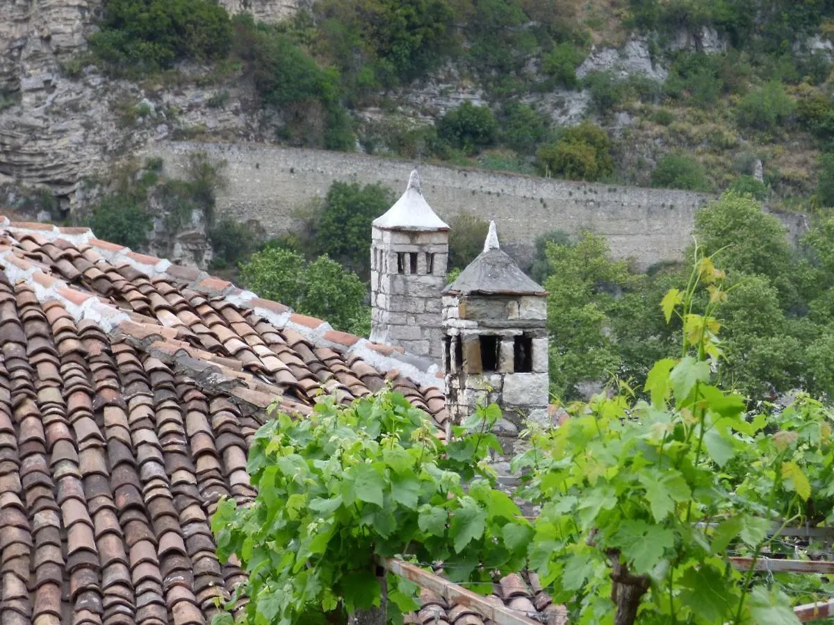 Guesthouse & hostel Lorenc Berat Pensión